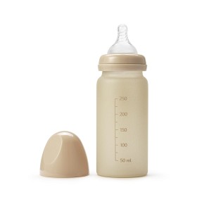 Bild på Elodie Nappflaska i glas Pure Khaki