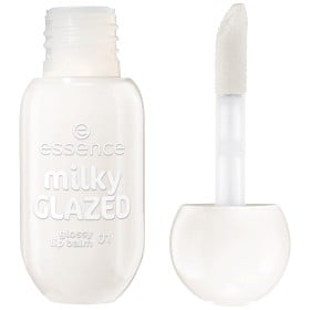 Bild på essence Milky Glazed Glossy Lip Balm 01 Sheeriously Creamy 4 ml