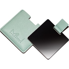 Bild på MILI Cosmetics Pocket Mirror Pistage
