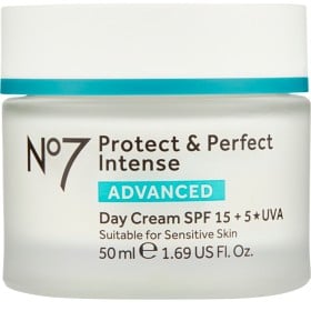 Bild på No7 Protect & Perfect Intense Advanced Day Cream SPF15, 50 ml