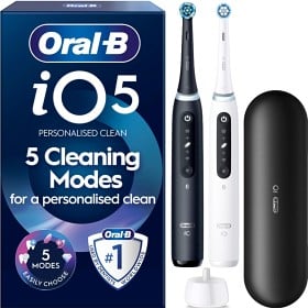 Bild på Oral-B iO5 Eltandborste, Duo-pack, Svart och Vit, 2 tandborsthuvuden, resefodral