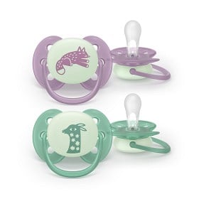 Bild på Philips Avent Ultra Soft nattnapp, 6–18 månader, lyser i mörkret, 2 st Lila/Grön