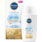 NIVEA SUN solkräm ansikte UV Face Ultra Light Fluid, Light Tinted SPF 50+, 40 ml