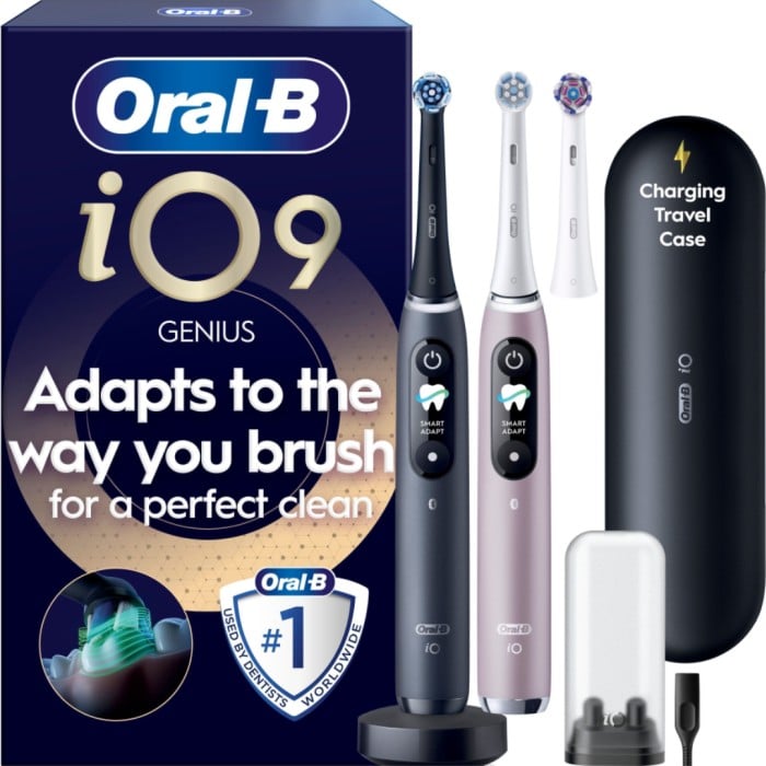 Oral-B iO9 eltandborste Duo-pack, Svart och Rosa, 3 tandborsthuvuden, resefodral med laddare - Eltandborstar - Apotea