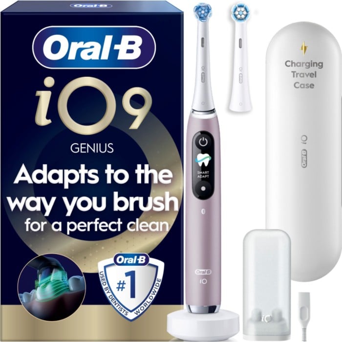 Oral-B iO9 Eltandborste, Rosa, 2 tandborsthuvuden, resefodral med laddare - Eltandborstar - Apotea